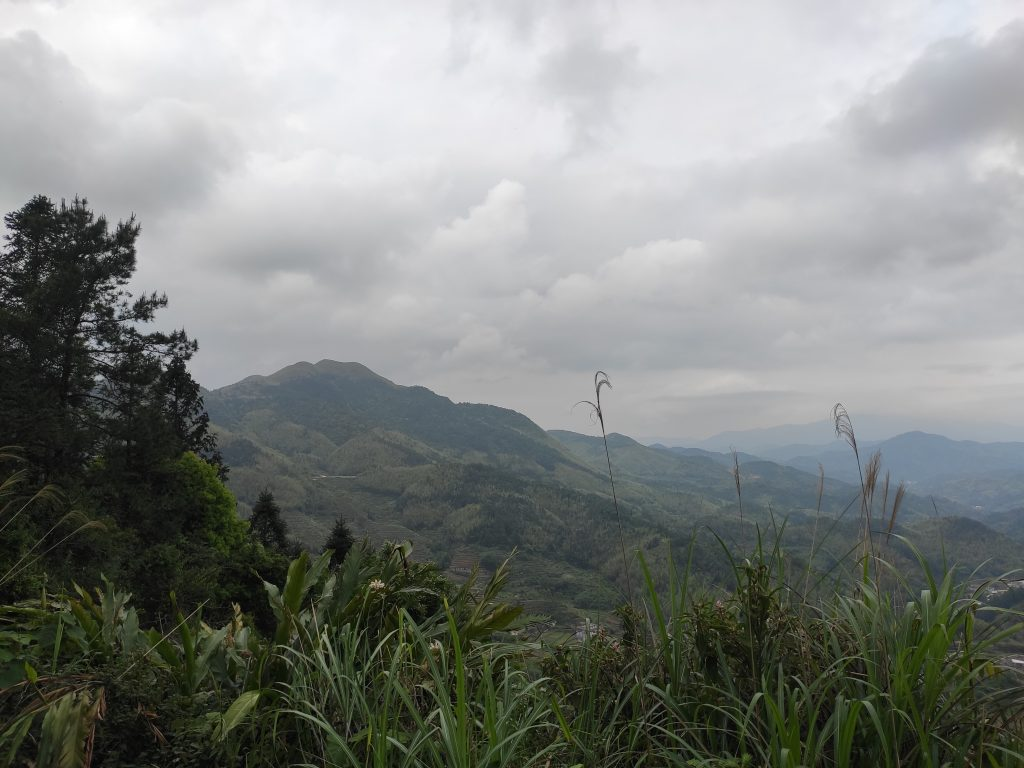 信宜合水镇（合水镇山峰）
